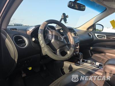 2013 Nissan Pathfinder SL - zdjęcie 11 z 37 - miniatura