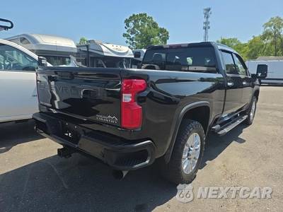 2020 Chevrolet Silverado 2500HD High Country Crew Cab Medium Bed 3LZ - zdjęcie 4 z 24 - miniatura