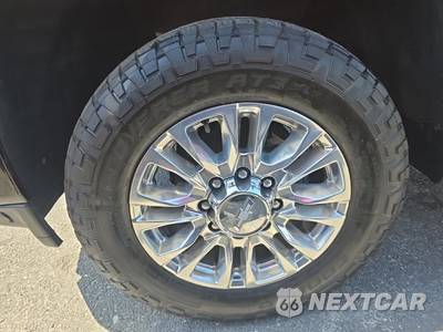 2020 Chevrolet Silverado 2500HD High Country Crew Cab Medium Bed 3LZ - zdjęcie 8 z 24 - miniatura
