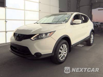 2019 Nissan Rogue Sport S - zdjęcie 1 z 37 - miniatura