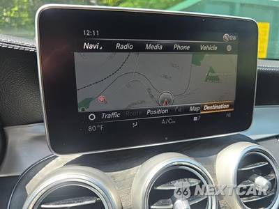 2018 Mercedes-Benz C 300 4MATIC Convertible - zdjęcie 26 z 28 - miniatura