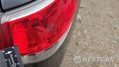 2016 Nissan Pathfinder SV - zdjęcie 22 z 46 - miniatura