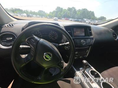 2016 Nissan Pathfinder SV - zdjęcie 11 z 46 - miniatura