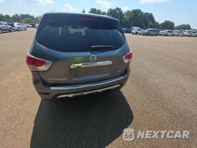 2016 Nissan Pathfinder SV - zdjęcie 5 z 46 - miniatura