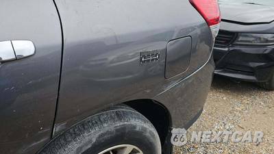 2016 Nissan Pathfinder SV - zdjęcie 30 z 46 - miniatura