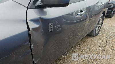2016 Nissan Pathfinder SV - zdjęcie 29 z 46 - miniatura