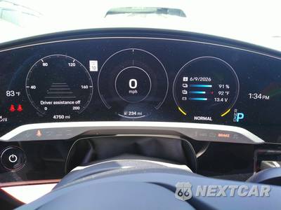 2024 Porsche Taycan 4S - zdjęcie 18 z 21 - miniatura