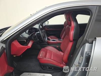 2020 Porsche Taycan Turbo - zdjęcie 7 z 21 - miniatura