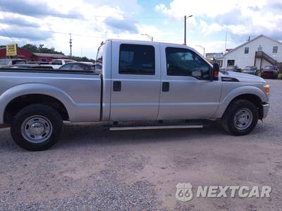 2014 Ford Super Duty F-250 XL Crew Cab Medium Bed - zdjęcie 8 z 15 - miniatura