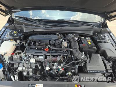 2025 Hyundai Elantra N Line - zdjęcie 15 z 22 - miniatura