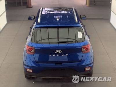 2026 Hyundai Venue SEL - zdjęcie 5 z 33 - miniatura