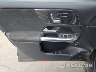 2021 Mercedes-Benz AMG GLA 35 4MATIC - zdjęcie 9 z 29 - miniatura