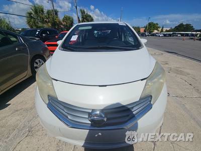 2015 Nissan Versa Note SV - zdjęcie 2 z 31 - miniatura