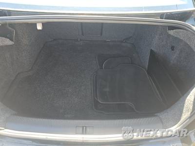 2010 Volkswagen Jetta Sedan SE - zdjęcie 16 z 33 - miniatura