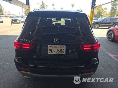 2024 Mercedes-Benz GLB 250 - zdjęcie 5 z 34 - miniatura