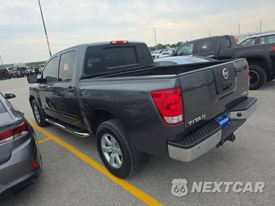 2011 Nissan TITAN SV Crew Cab Short Bed - zdjęcie 6 z 17 - miniatura