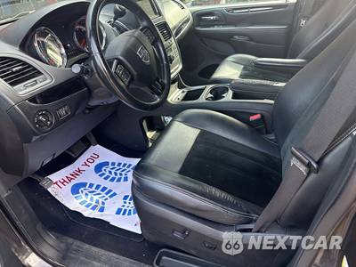 2016 Dodge Grand Caravan SXT Plus 121.2" WB - zdjęcie 13 z 15 - miniatura
