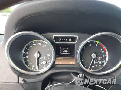 2015 Mercedes-Benz G 550 4MATIC - zdjęcie 12 z 34 - miniatura
