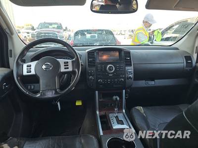 2012 Nissan Pathfinder LE - zdjęcie 11 z 37 - miniatura