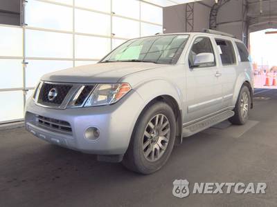 2012 Nissan Pathfinder LE - zdjęcie 1 z 37 - miniatura