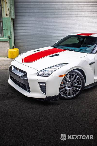 2020 Nissan GT-R Premium - zdjęcie 15 z 25 - miniatura