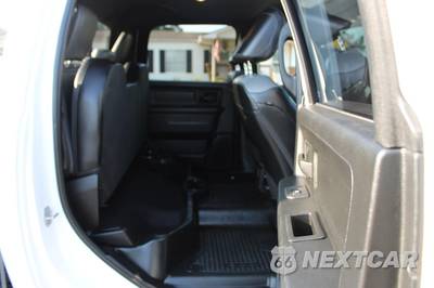 2025 Ram 2500 Tradesman Crew Cab Long Bed - zdjęcie 25 z 50 - miniatura