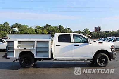 2025 Ram 2500 Tradesman Crew Cab Long Bed - zdjęcie 12 z 50 - miniatura
