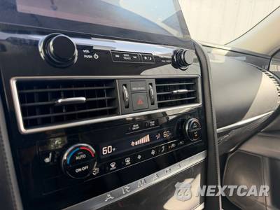 2021 Nissan Armada SV - zdjęcie 28 z 59 - miniatura