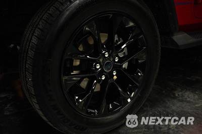 2025 Jeep Wrangler 4xe 4 Door Sahara - zdjęcie 3 z 28 - miniatura