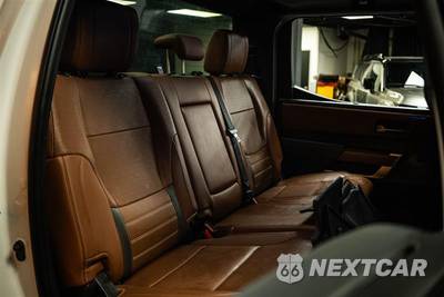 2022 Toyota Tundra Hybrid 1794 Edition Crew Cab Medium Bed - zdjęcie 11 z 30 - miniatura