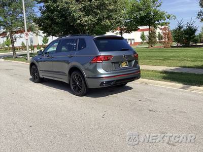 2022 Volkswagen Tiguan SE R-Line Black - zdjęcie 7 z 18 - miniatura