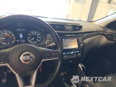 2017 Nissan Rogue Sport SL - zdjęcie 11 z 24 - miniatura