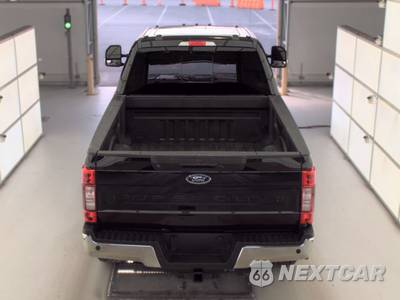 2021 Ford Super Duty F-250 Lariat Crew Cab Medium Bed - zdjęcie 5 z 34 - miniatura