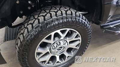 2021 Ford Super Duty F-250 Lariat Crew Cab Medium Bed - zdjęcie 26 z 34 - miniatura