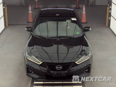2023 Nissan Maxima SR - zdjęcie 2 z 36 - miniatura