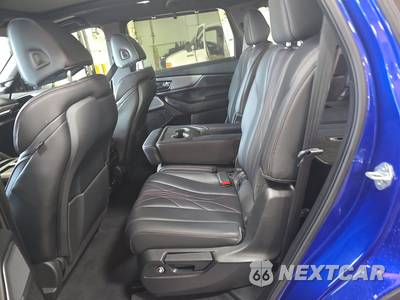 2025 Acura MDX w/Platinum Elite A-Spec Pkg - zdjęcie 13 z 27 - miniatura