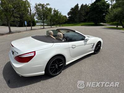 2016 Mercedes-Benz SL 550 - zdjęcie 2 z 10 - miniatura
