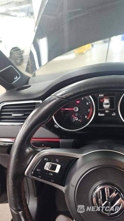 2017 Volkswagen Jetta GLI - zdjęcie 35 z 37 - miniatura
