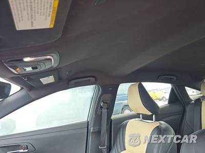 2023 Toyota Crown XLE - zdjęcie 17 z 28 - miniatura