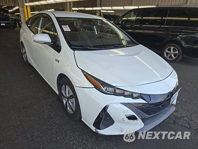 2020 Toyota Prius Prime LE - zdjęcie 3 z 34 - miniatura