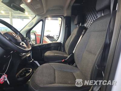 2025 Ram ProMaster 2500 Cargo Van Tradesman w/Passenger Seat Low Roof 136.0" WB - zdjęcie 7 z 28 - miniatura