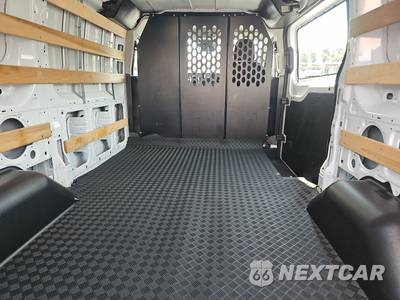 2025 Ford Transit 250 Cargo Van Low Roof 130.0" WB - zdjęcie 15 z 27 - miniatura