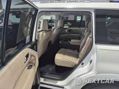 2023 Nissan Armada Platinum - zdjęcie 7 z 8 - miniatura