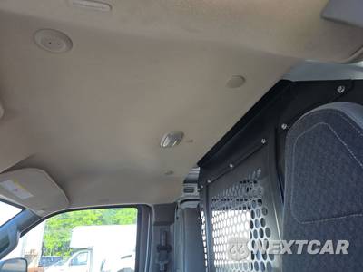 2025 GMC Savana 2500 Cargo Van 1WT 135.0" WB - zdjęcie 17 z 32 - miniatura
