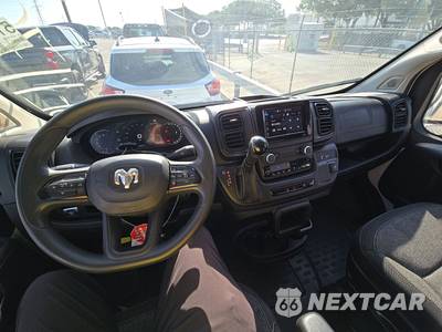2025 Ram ProMaster 2500 Cargo Van Tradesman w/Passenger Seat Low Roof 136.0" WB - zdjęcie 11 z 32 - miniatura