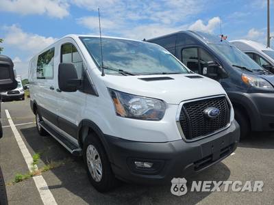 2025 Ford Transit 250 Cargo Van Low Roof 130.0" WB - zdjęcie 3 z 20 - miniatura