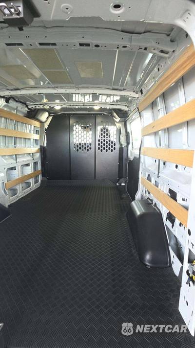 2025 Ford Transit 250 Cargo Van Low Roof 130.0" WB - zdjęcie 26 z 31 - miniatura