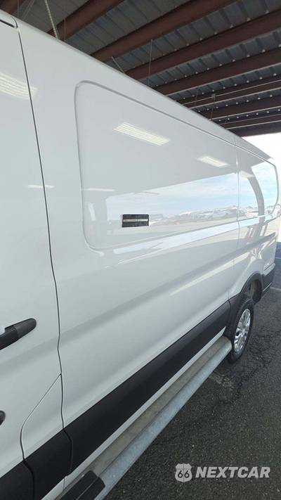 2025 Ford Transit 250 Cargo Van Low Roof 130.0" WB - zdjęcie 30 z 31 - miniatura
