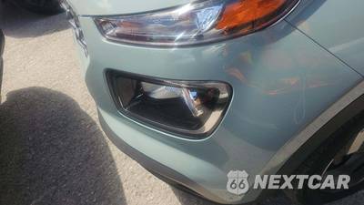 2025 Hyundai Venue SEL - zdjęcie 25 z 27 - miniatura