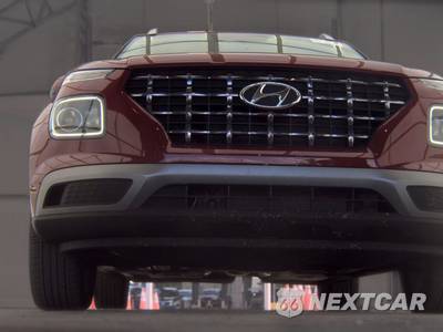 2025 Hyundai Venue SEL - zdjęcie 3 z 28 - miniatura
